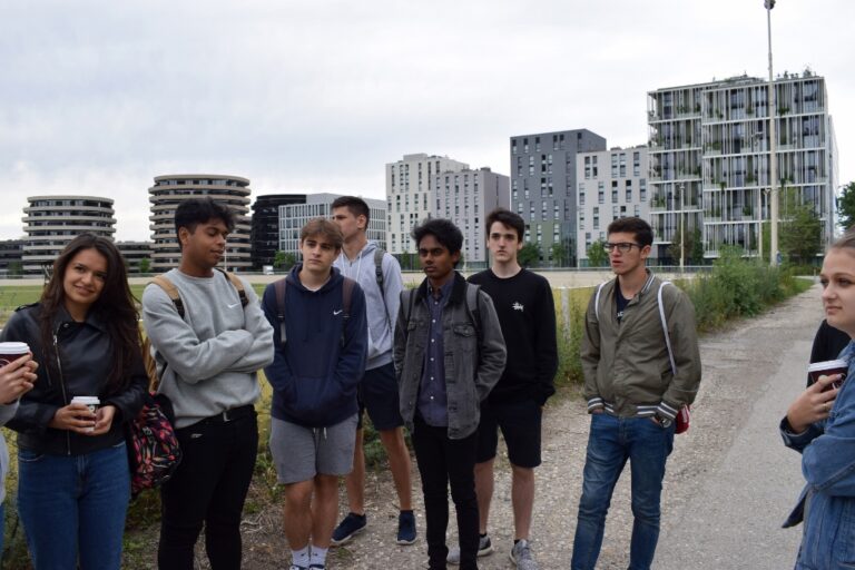 8ABC auf Architektur Expedition am WU-Campus