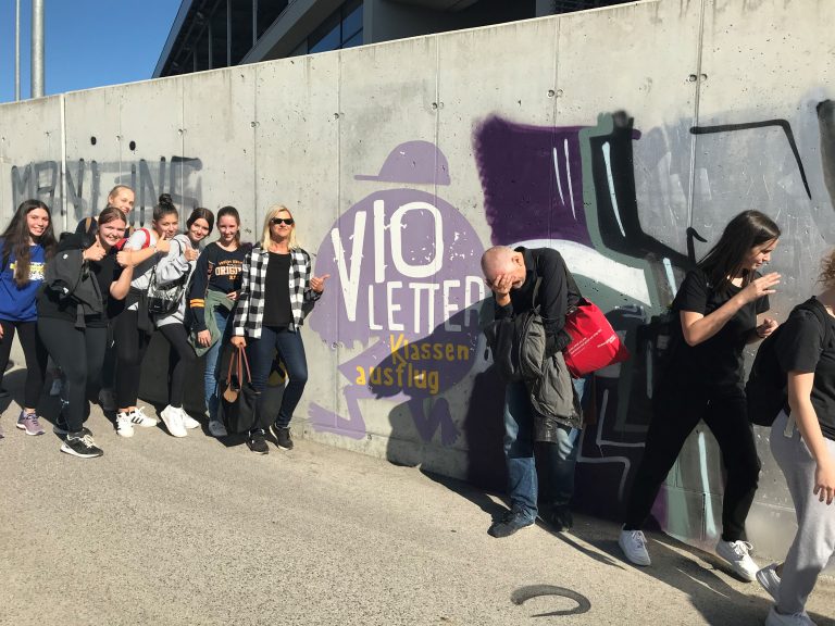 „Violetter Klassenausflug“ oder „Der Ausflug zu den stinkenden Veilchen“