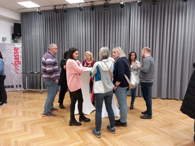 Einladung der VolksschullehrerInnen