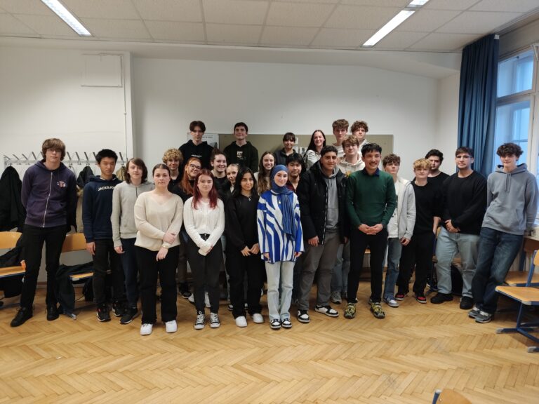 Vom überfüllten Flüchtlingsboot zum Österreichischen Staatsmeister – Hussein Evazali im GWB-Wahlpflichtfach