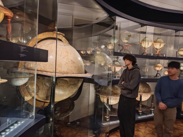Besuch im Globenmuseum