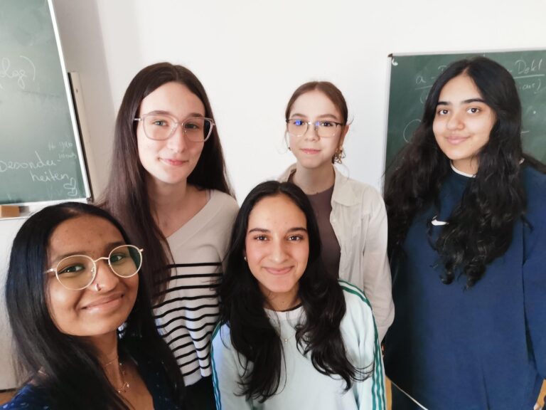 Zeig’s ihnen! – Theaterworkshop in der 5B