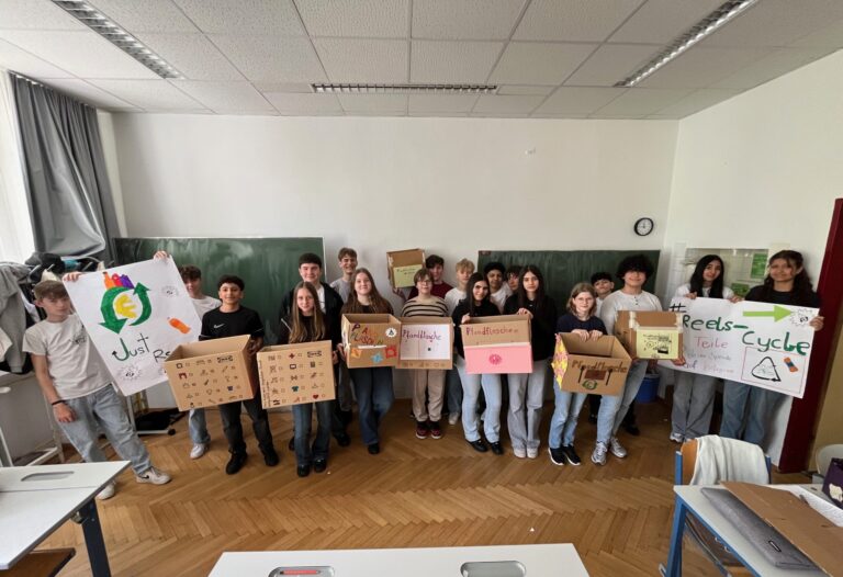Pfandflaschen für den guten Zweck – Recycling an unserer Schule