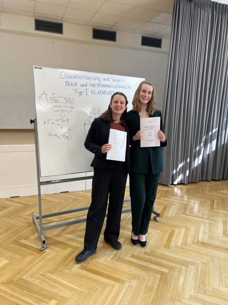 Erfolgreiche ABAs unserer Nachwuchs-Physikerinnen